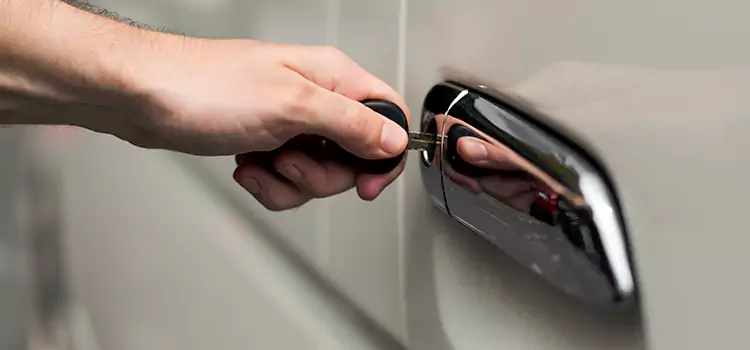 Why Choose Our Auto Locksmith Team in Norwalk, CT?